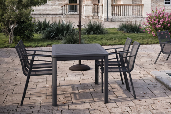 Breeze Outdoor Dining Table